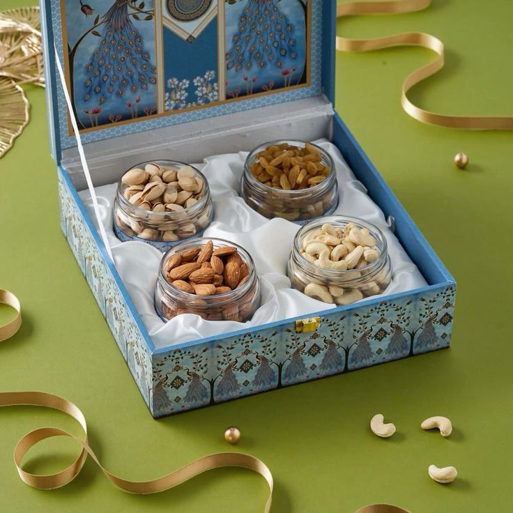 Dry Fruit Hampers