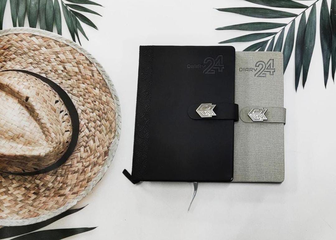 Executive Notebook With Mobile Pocket